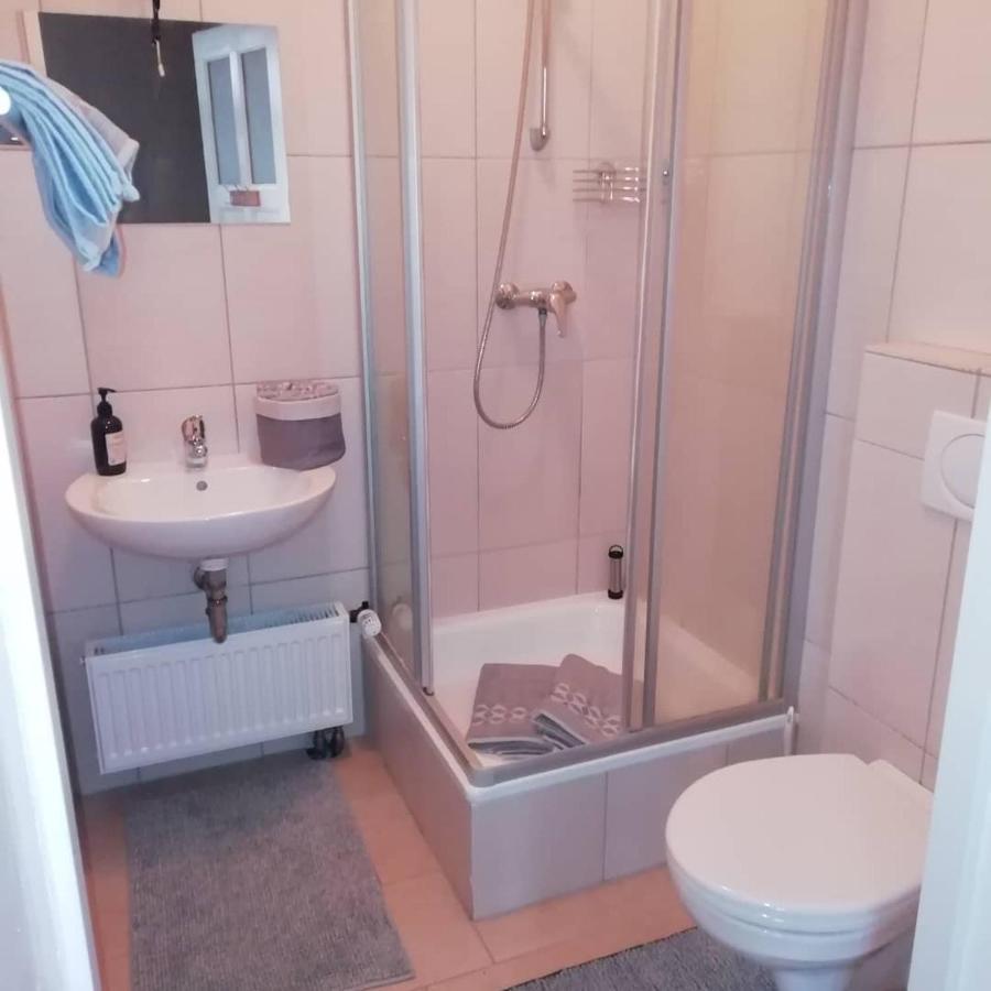 Gaestezimmer Vermietung Reinstorf Reinstorf  Buitenkant foto